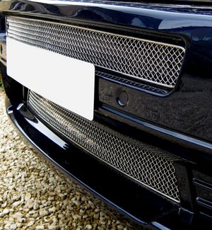 Range Rover L322 HSX 2 piece mesh grille kit for HSX bodykit Preview